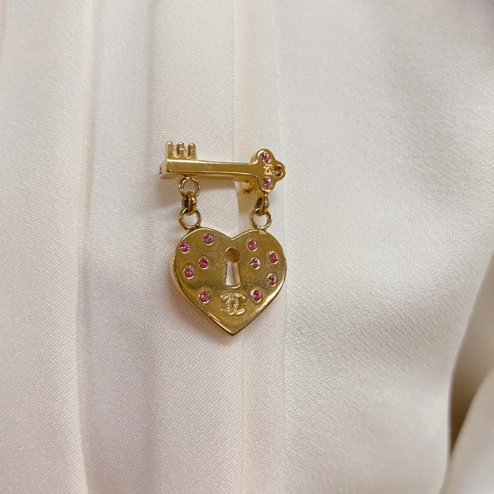 Chanel Love heart crystal Brooch